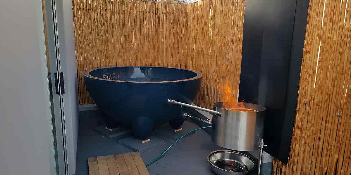 Traditional Hot Tubs vs. Tickle Tubs